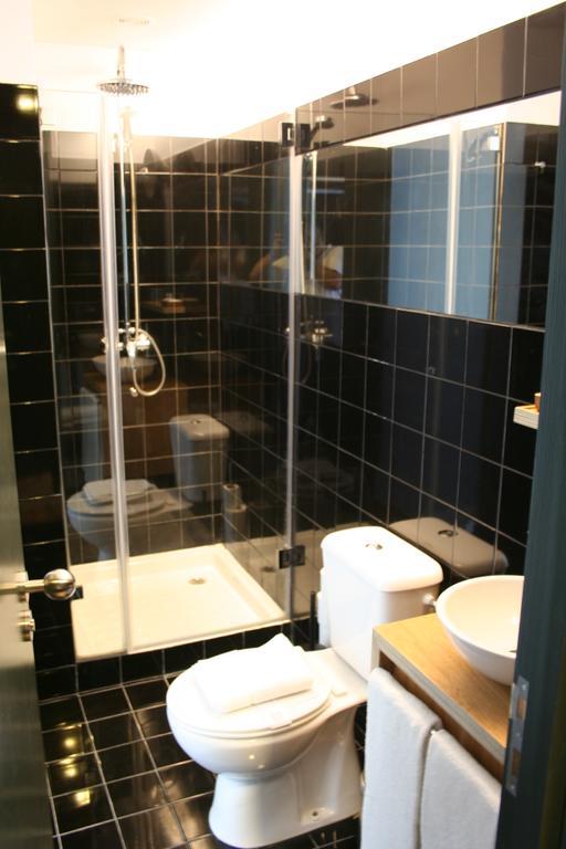 2u Urban Guest house 2*